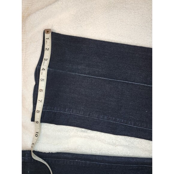 NYDJ Not Your Daughters Jeans Sz 6 Petite Dark Wash Denim Crop Bootcut Lift Tuck - Picture 8 of 9